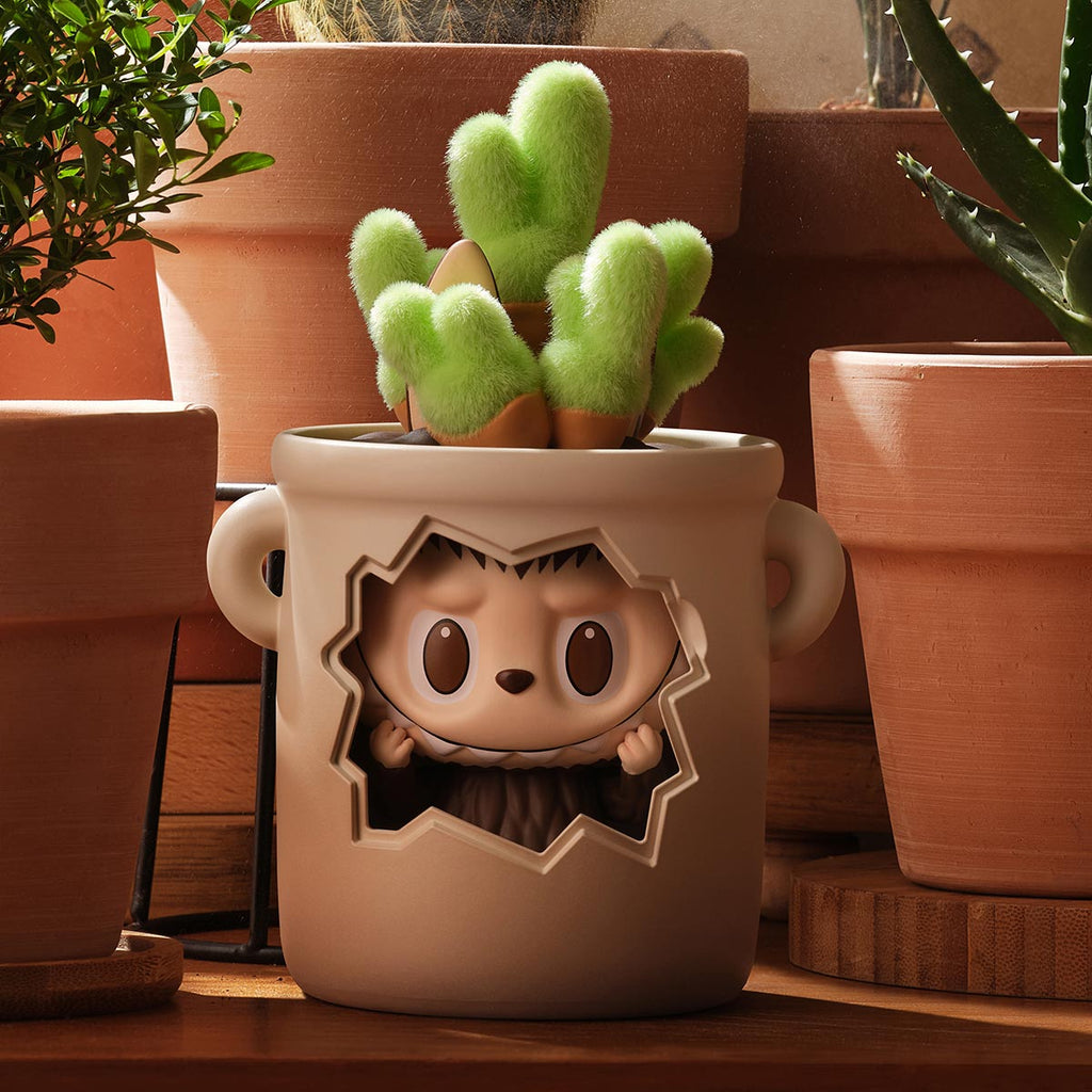 THE MONSTERS Almost Hidden Series Figures